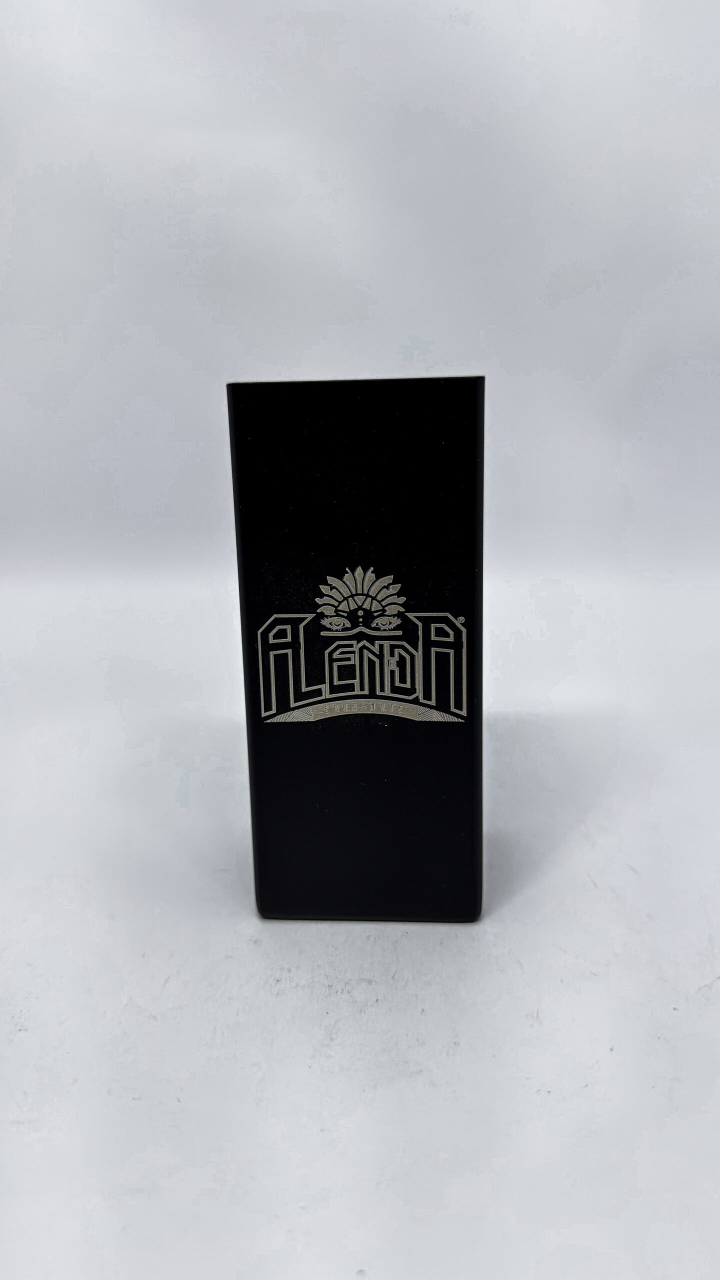 Copo Quadrado Em Inox Preto 260ML